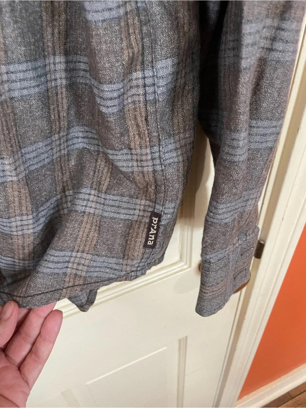 Prana Mens Button Up Long Sleeve Size  XL Brown Plaid Flannel Shirt M2ALAB316 - Picture 8 of 9